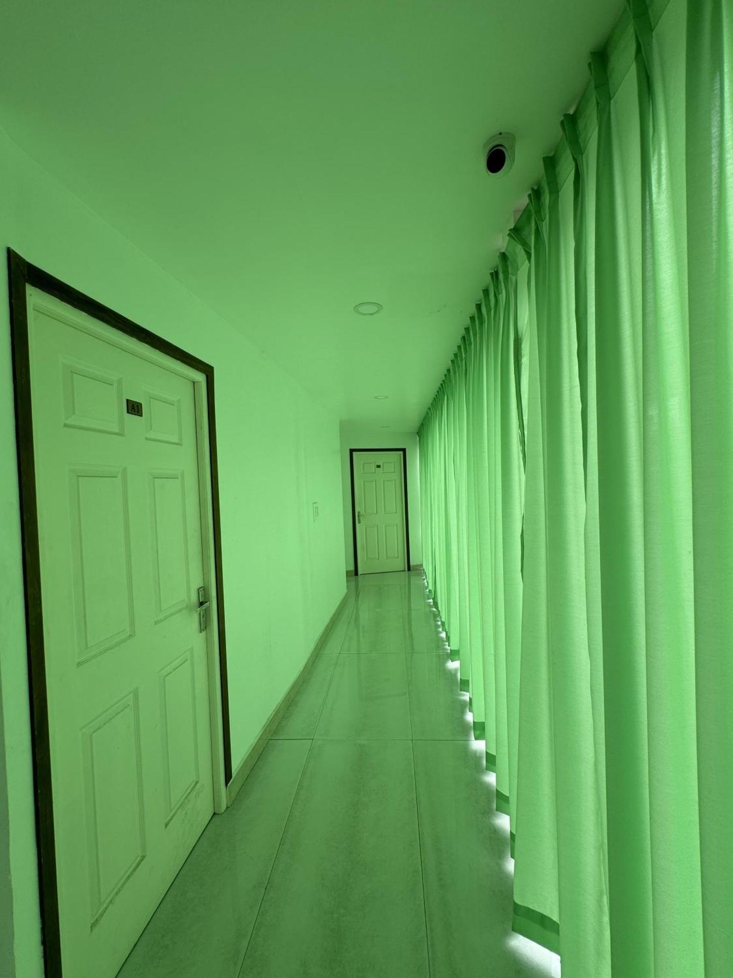 מלון Kochi Amsher Suit Lulu Mall Road מראה חיצוני תמונה